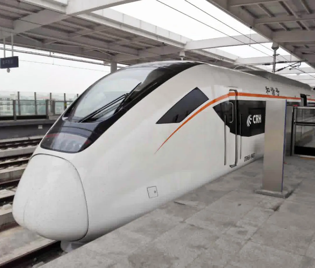 珠海機(jī)場城際：首列CRH6A型動(dòng)車組車輛順利交接