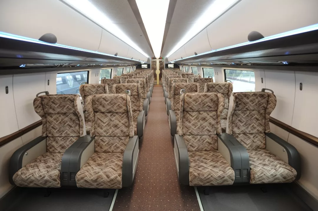超級重磅！時速600公里高速磁浮試驗樣車成功試跑